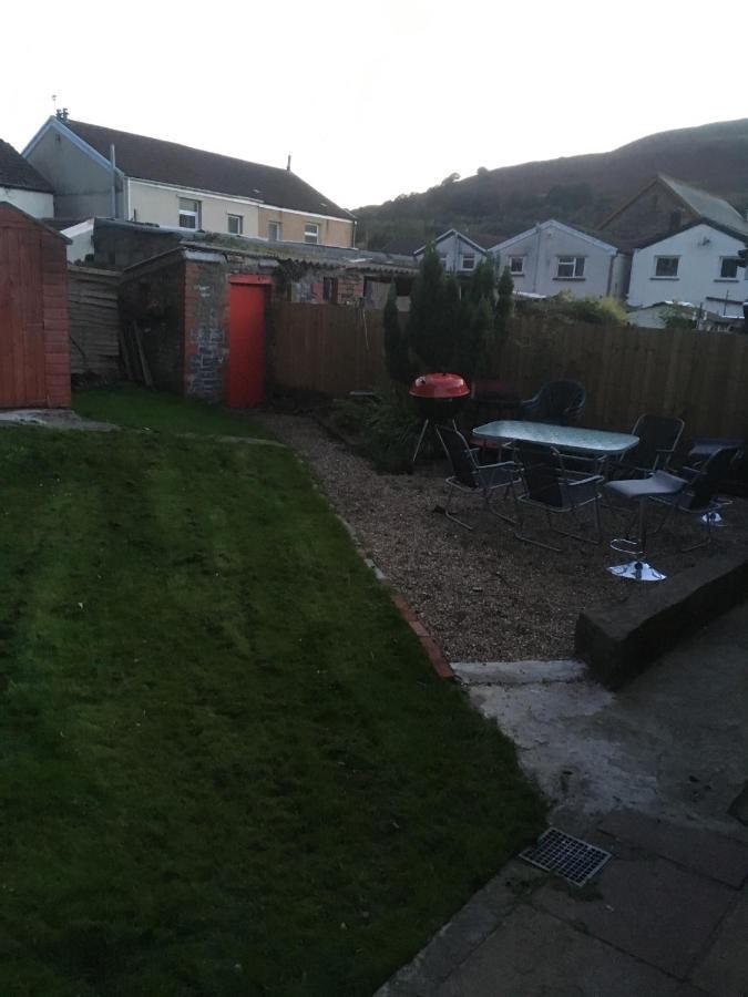 Rj S House Lejlighed Merthyr Tydfil Eksteriør billede